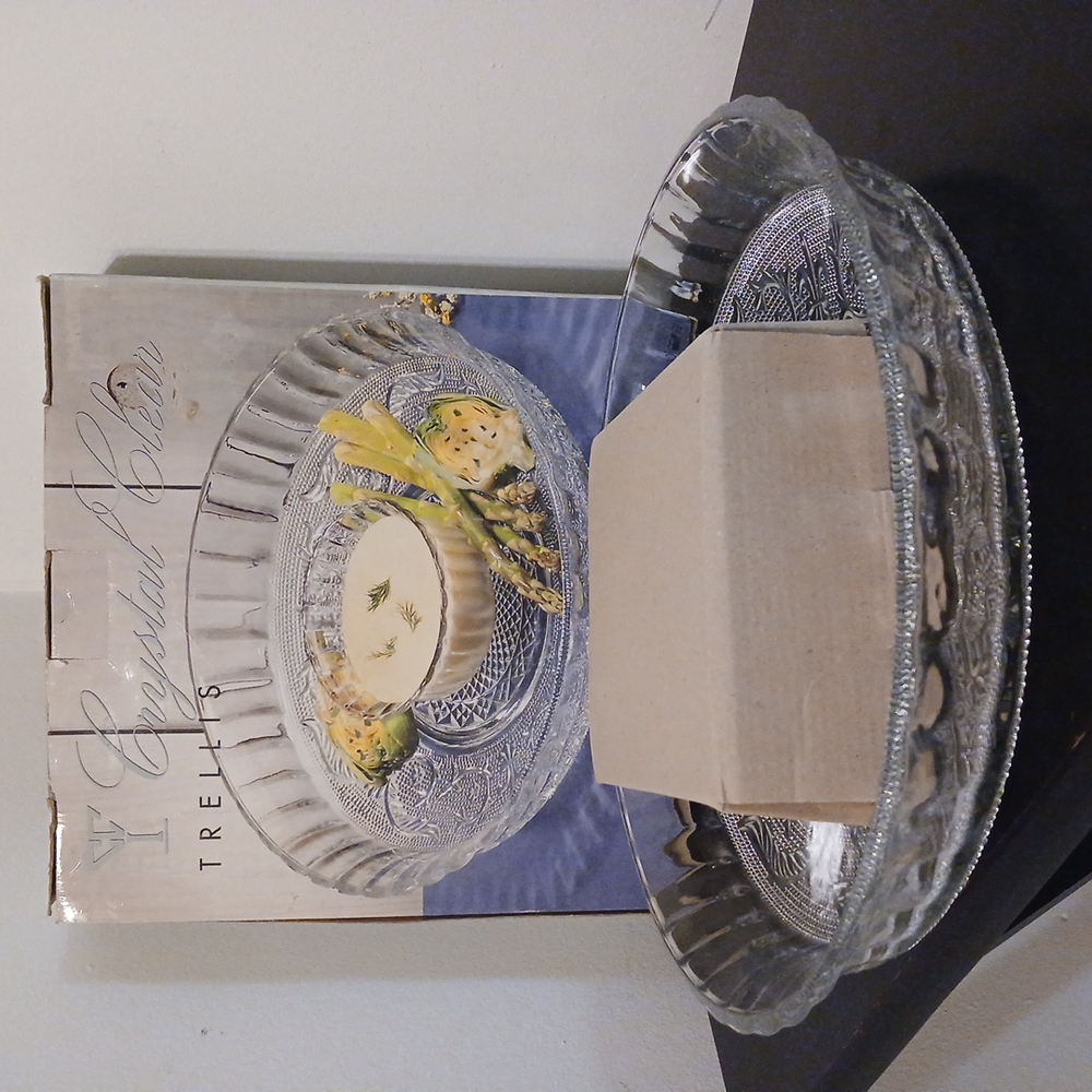 Crystal Clear Trellis Glass Serving Platter